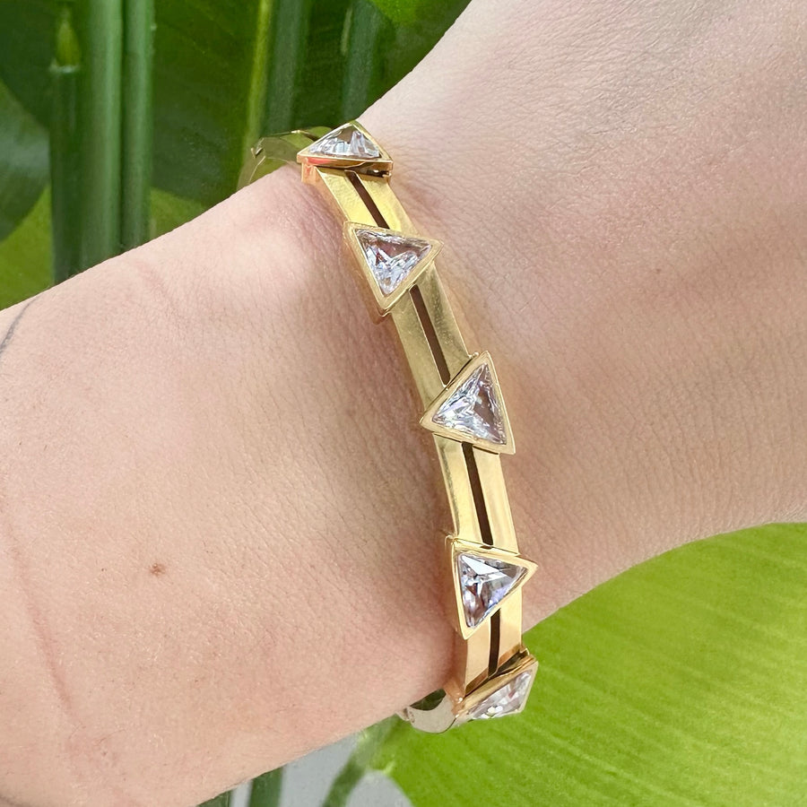 TRIANGLE GOLD PLATED BANGLE BRACELET