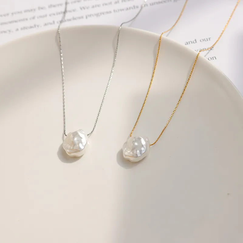 PEARL MINIMALISTICK NECKLACE