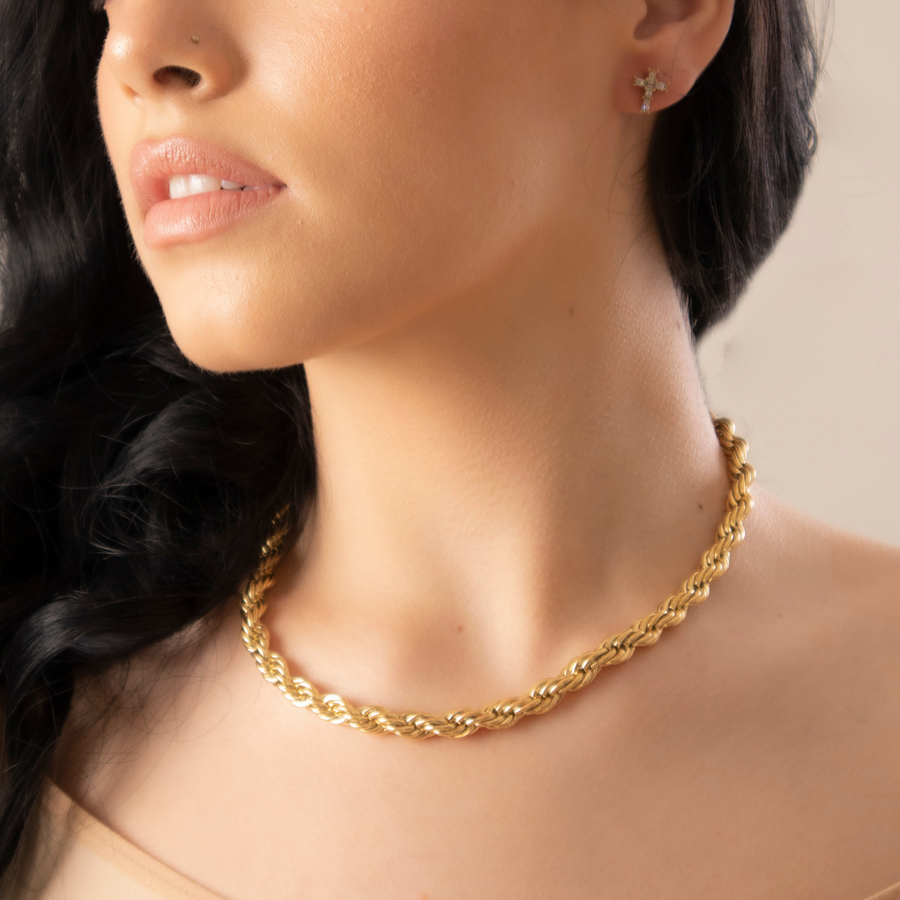 18K GOLD PLATED TWISTED TITANIUM STEEL NECKLACE