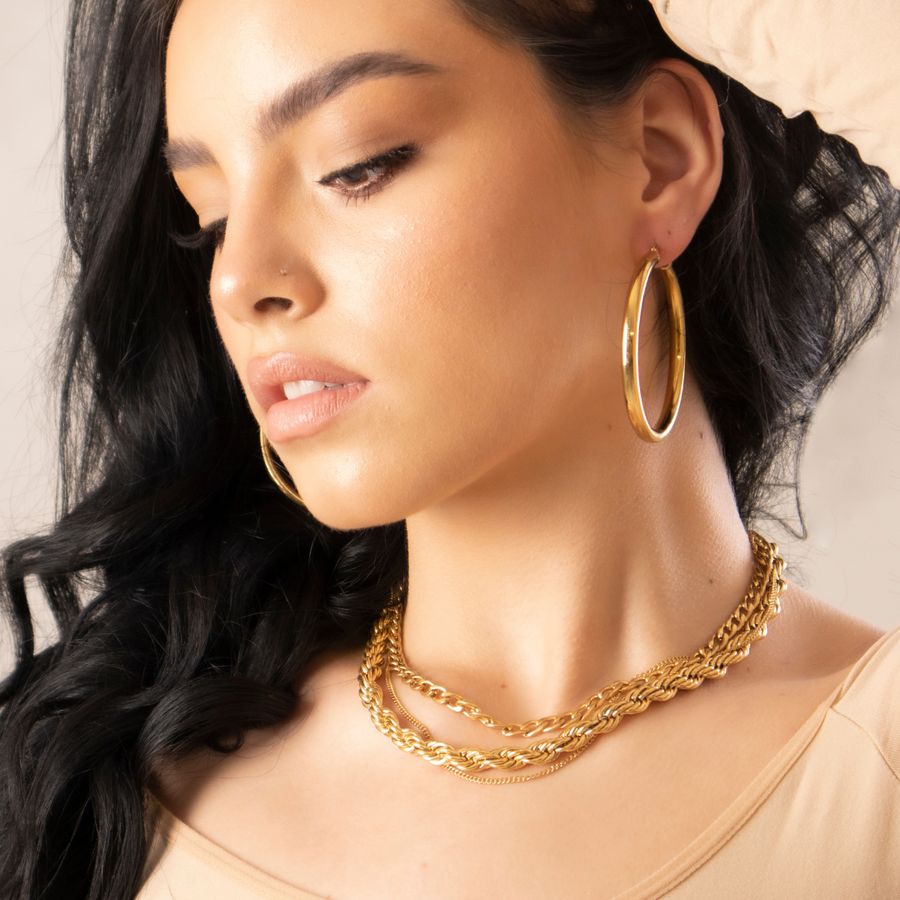 STAINLESS STEEL 18K GOLD PLEATED HOOPS