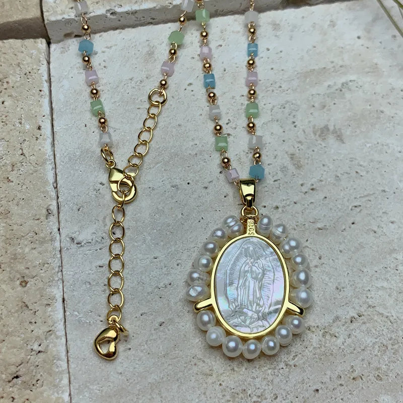 VIRGENCITA 18K PLATED PEARLY NECKLACE