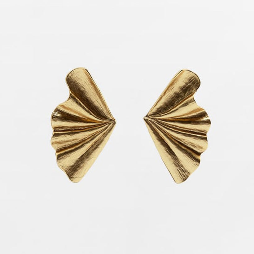 GOLD PLEATED EARRINGS