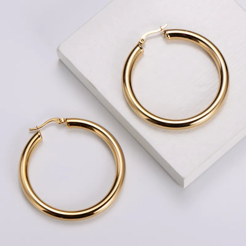 STAINLESS STEEL 18K GOLD PLEATED HOOPS