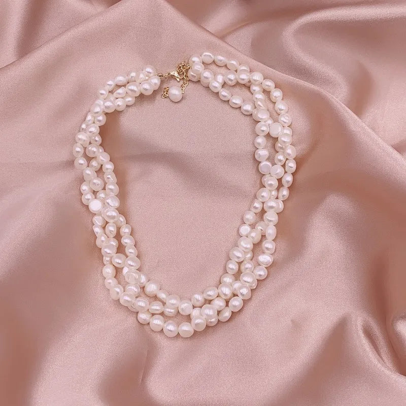 PEARL TWISTED NECKLACE